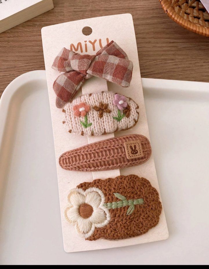 Lovely Hair Pin set 4pcs Bruin